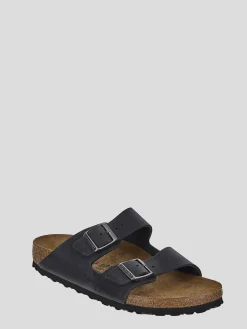 sandali in nero oliato