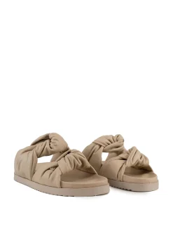 Sandali in pelle