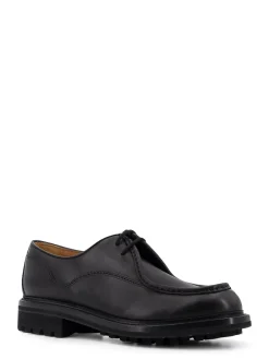 Scarpa stringata in pelle