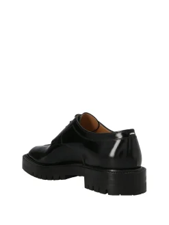 Scarpe allacciate tabi