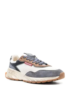 scarpe stringate