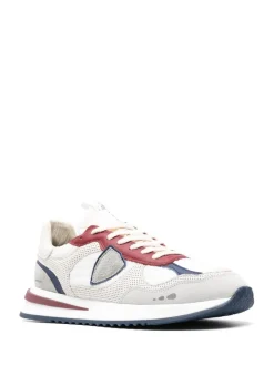 scarpe stringate