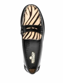 Scarpe stringate a pannelli