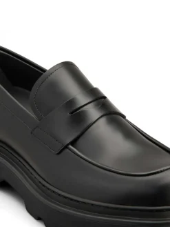 Scarpe stringate in pelle