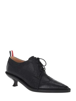 Scarpe stringate in pelle