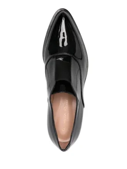 Scarpe stringate in pelle
