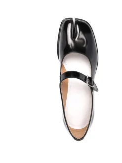 Scarpe Tabi con cinturino
