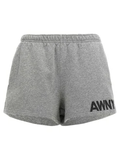 Shorts in esecuzione