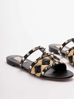 Slide `Rockstud`