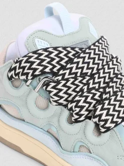 Sneaker a marciapiede in pelle scamosciata