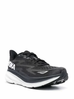 Sneaker clifton 9 allaccia