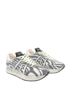Sneaker Conny