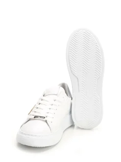 Sneaker del tempio