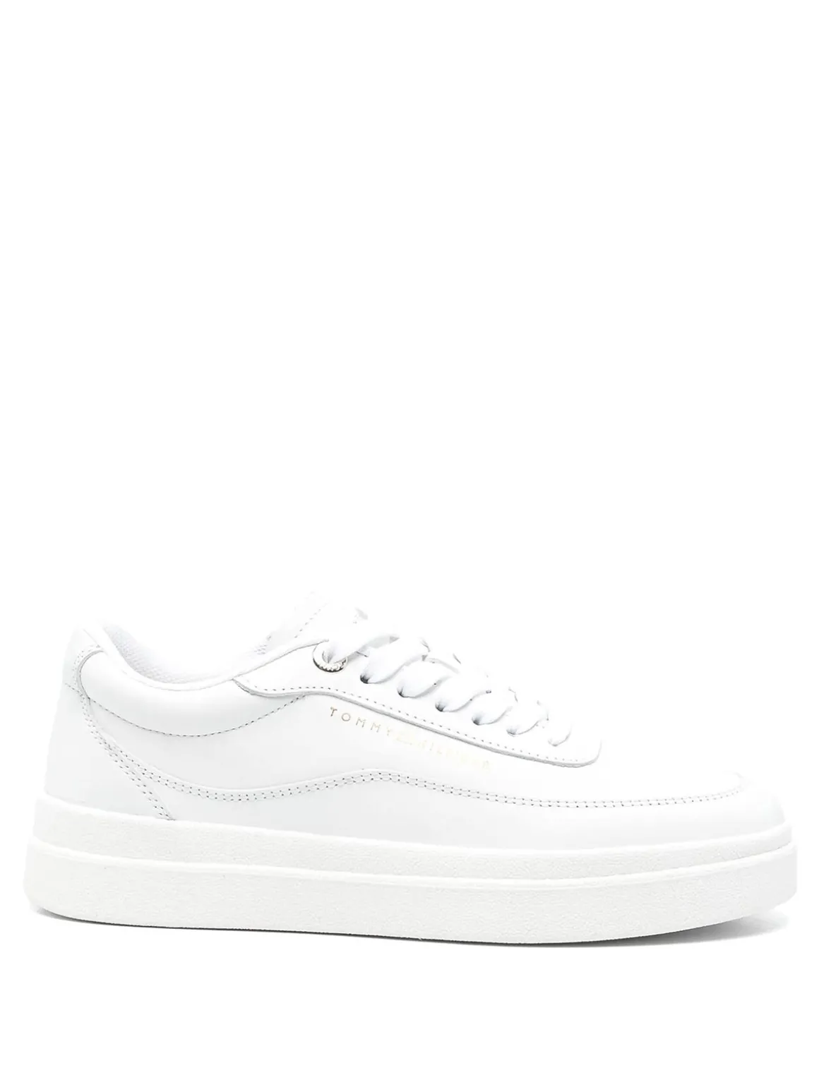 Sneaker di corte moderna