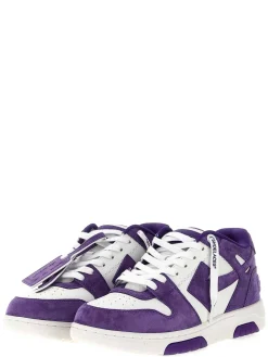 Sneaker fuori ufficio