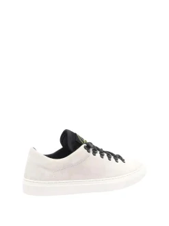 Sneaker logo