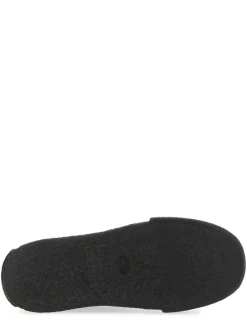 Sneaker stringata in pelle