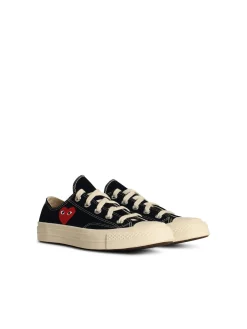 Sneaker tela nere del cuore rosso