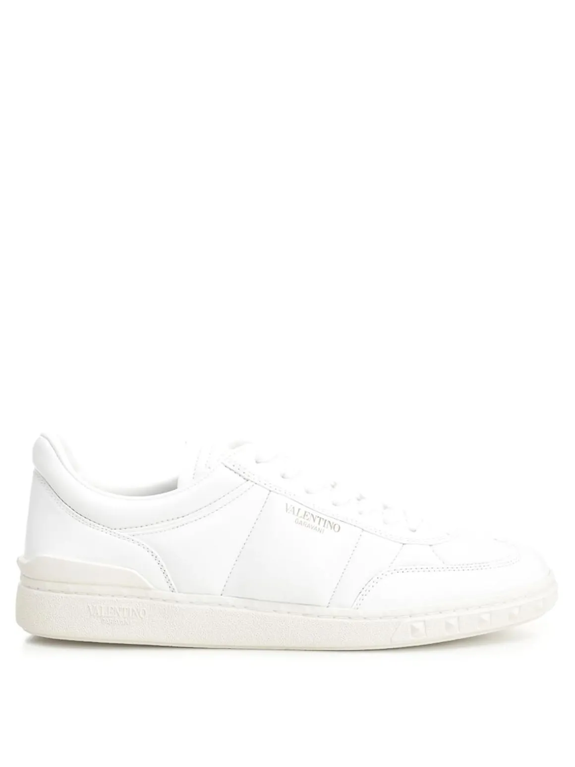 Sneaker top a basso aumento