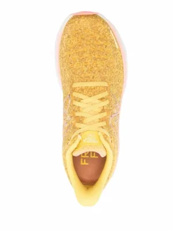 Sneakers stringate in schiuma fresca