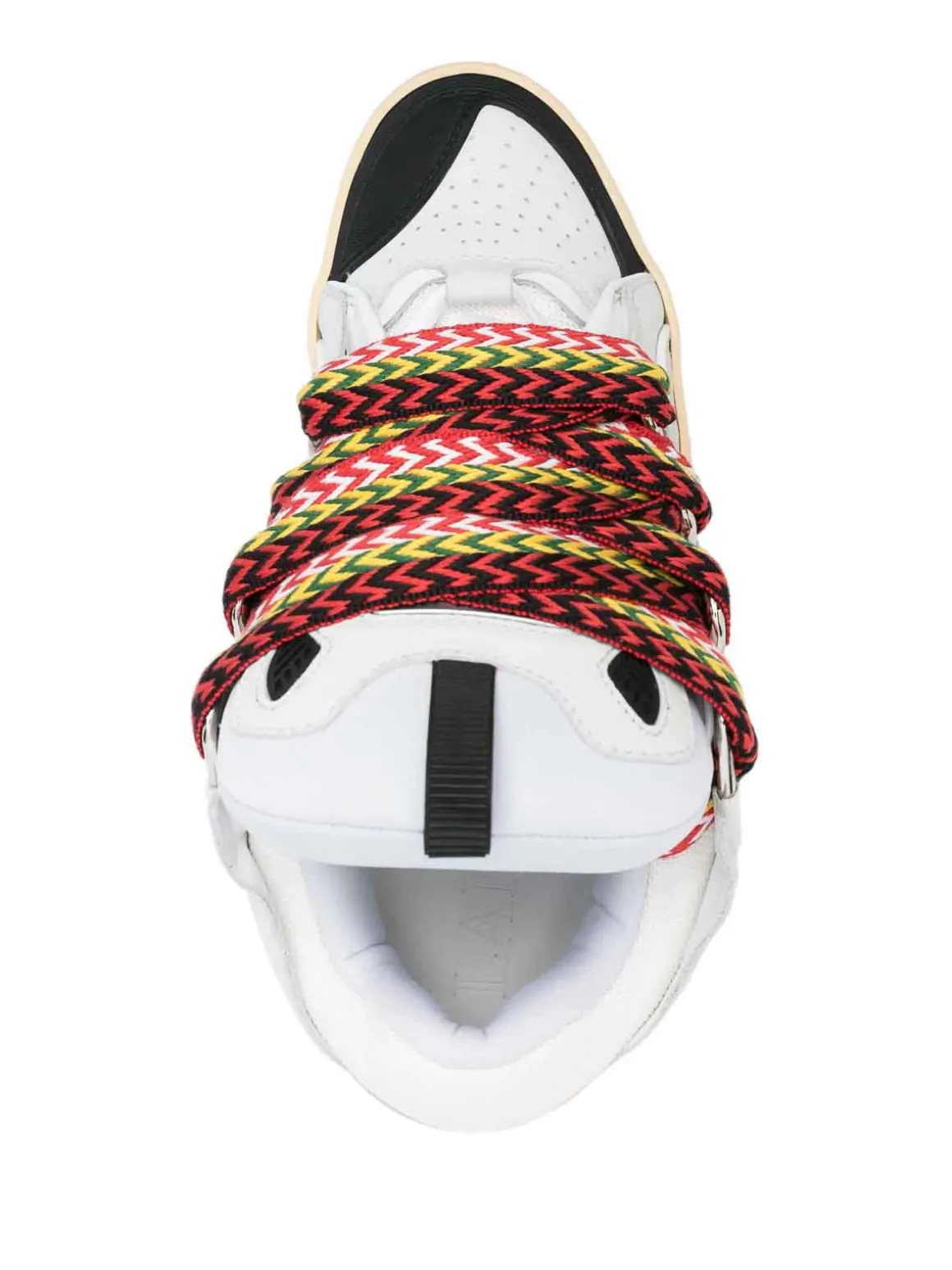Sneakers Curb