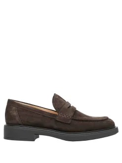 Sneakers forate