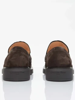 Sneakers forate