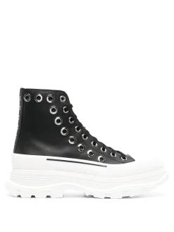 Sneakers in pelle con occhielli