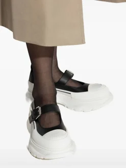 Sneakers s