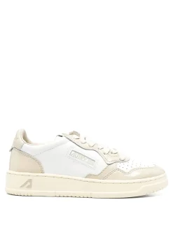 Sneakers s