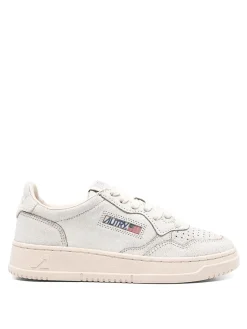 Sneakers s