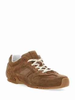 Sneakers s