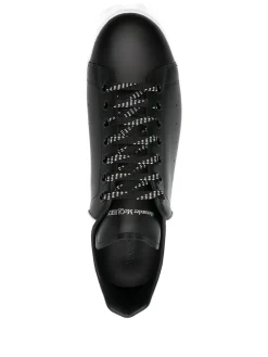 Sneakers s