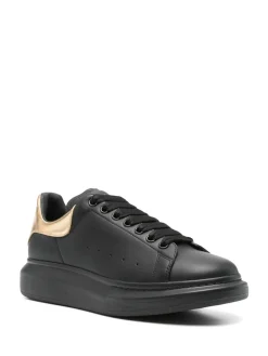 Sneakers s