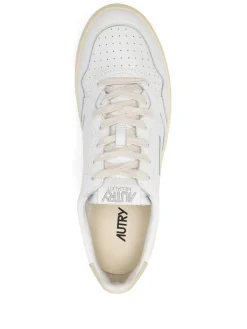 Sneakers s