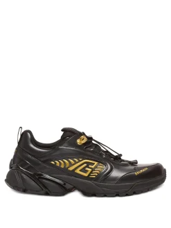 Sneakers s
