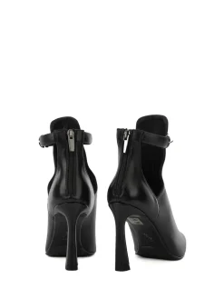 Stivaletto In Pelle Nappa Nero