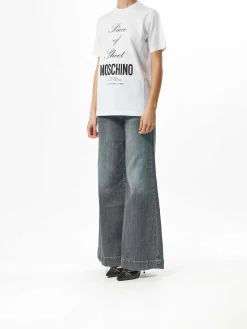 T-shirt del pezzo di foglio