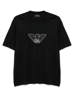 T-shirt logo