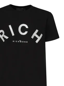 T-shirt logo