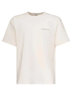 T-shirt logo