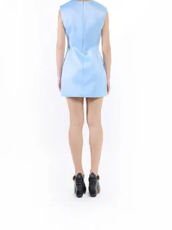 Vestito di raso cucito