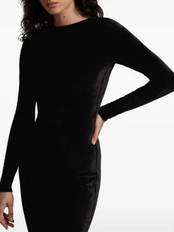 Vestito in velluto a maniche lunghe