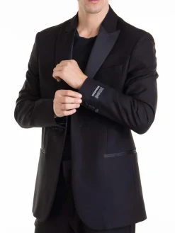 Vestito con risvolto dentellato