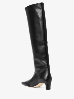 Wally Boot
