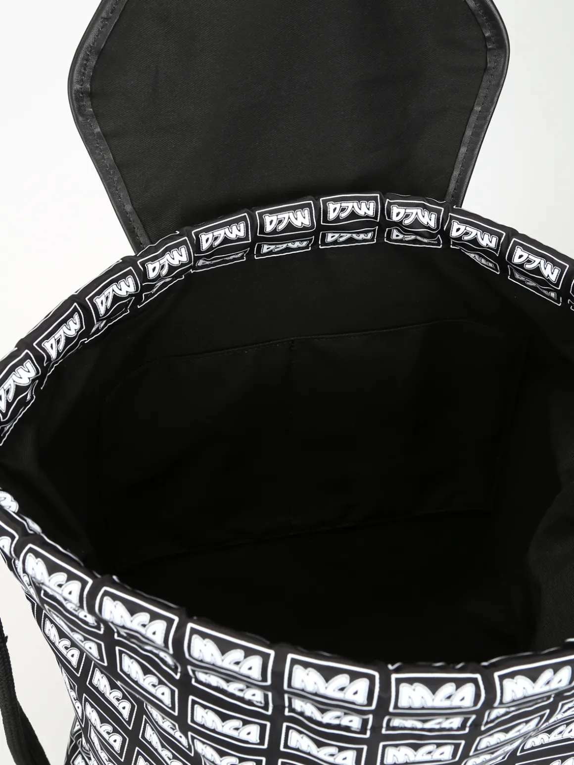 Zaino a sacca in nylon con logo mcq ripetuto